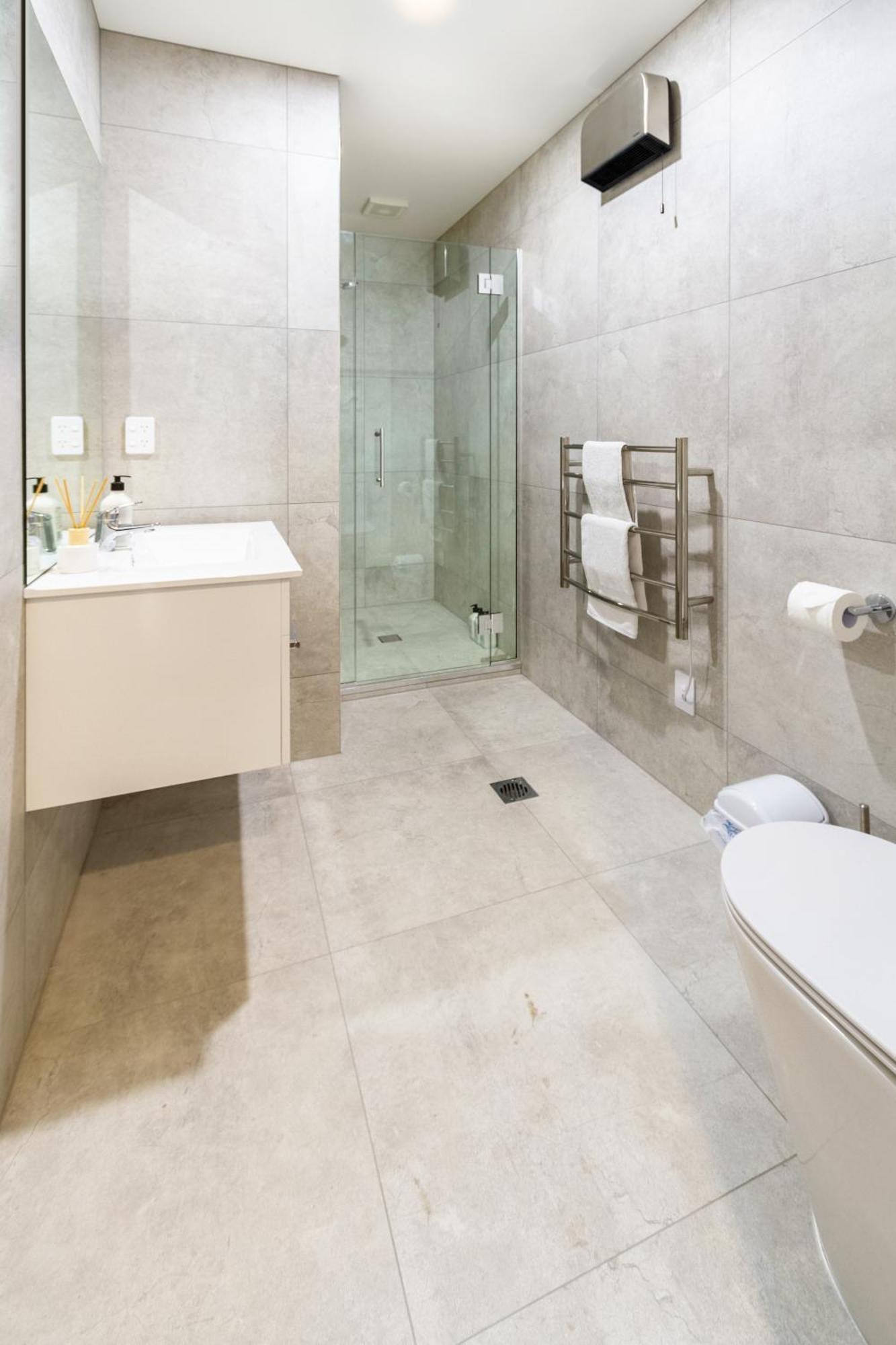 2 Bed, 2 Bath W Sofa Bed - Great Cafes Nearby Appartement Christchurch Buitenkant foto