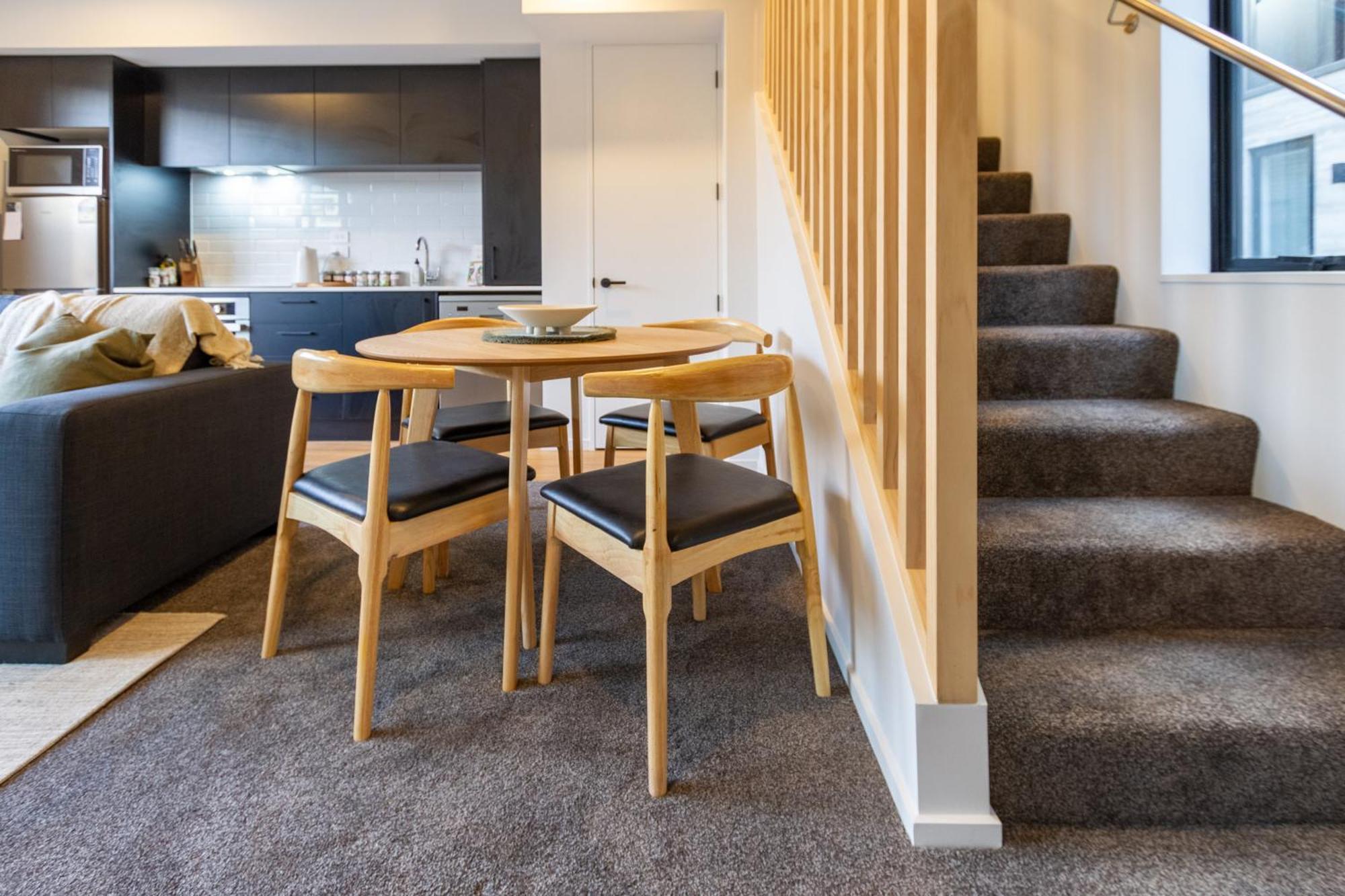 2 Bed, 2 Bath W Sofa Bed - Great Cafes Nearby Appartement Christchurch Buitenkant foto